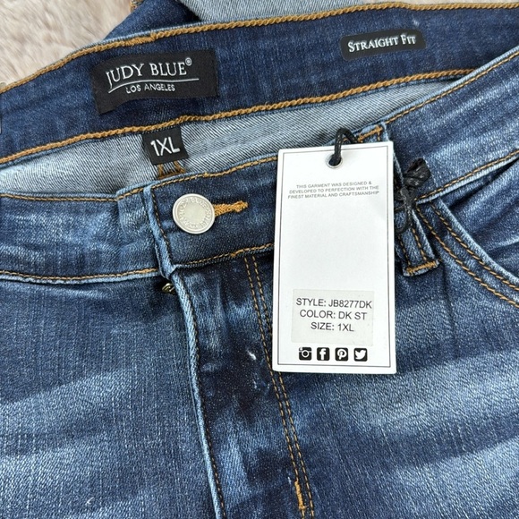 Judy Blue | Straight Fit Jeans, Size 1XL, NWT - Picture 5 of 12